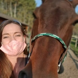 Meet your Posher, Amanda